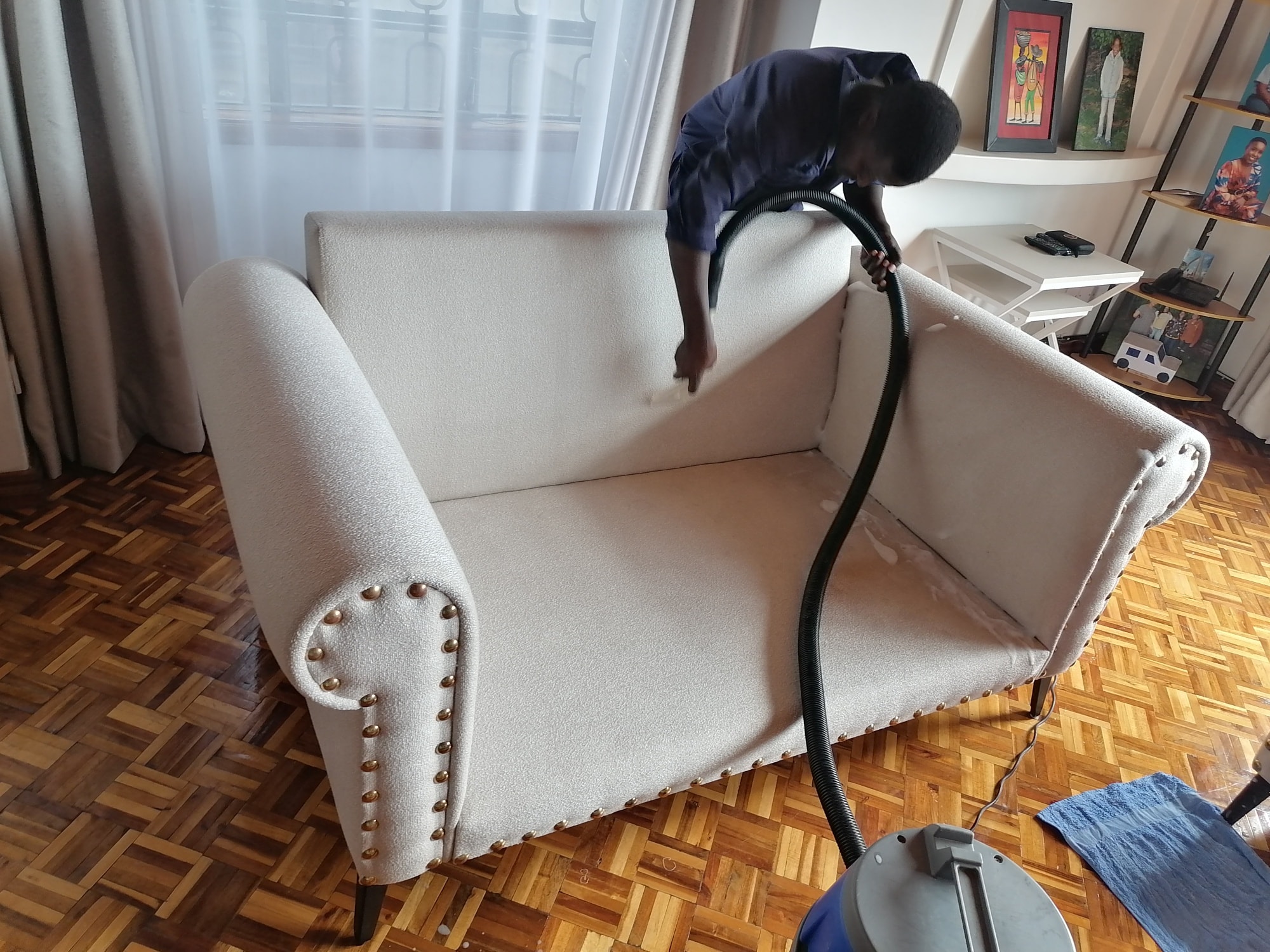 Sofa Set Cleaning Service